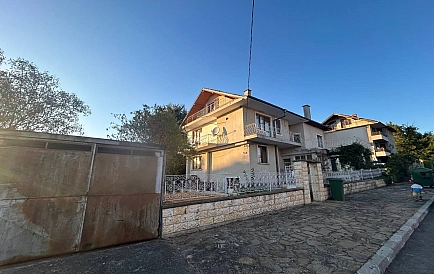 ID 15278 Трехетажна къща в Кошарица Снимки 8