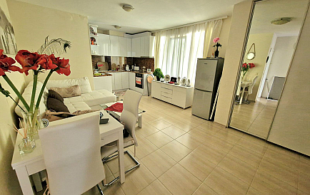 ID 11257 Двустаен апартамент в Лайфстайл 4 Снимки 1 
