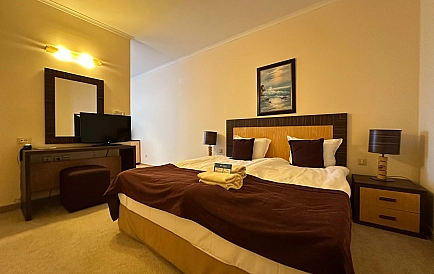 ID 16038 Двустаен апартамент в комплекс Majestic Beach Resort Снимки 3