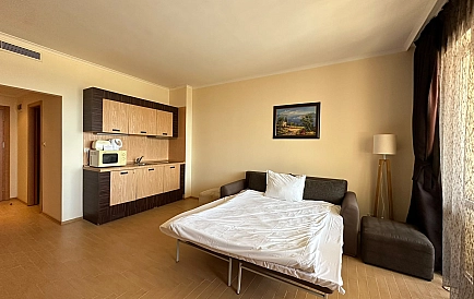 ID 16038 Двустаен апартамент в комплекс Majestic Beach Resort Снимки 2