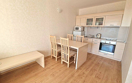 ID 14082 Двустаен апартамент в Рутланд Бийч Снимки 1 