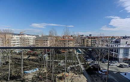 ID 15213 Трeхкомнатна апартамент в Емилия Романа Верде Снимки 9