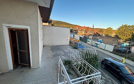 ID 15278 Трехетажна къща в Кошарица Снимки 7
