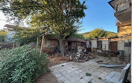 ID 15278 Трехетажна къща в Кошарица Снимки 10