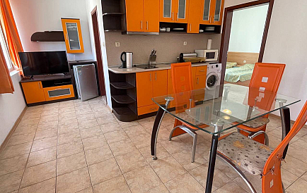 ID 12324 Трис Zimmer Wohnung в Сиана 2 Снимки 1 
