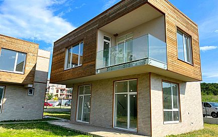 ID 8246 Продажба на елитна вила край морето в Созопол Снимки 1 