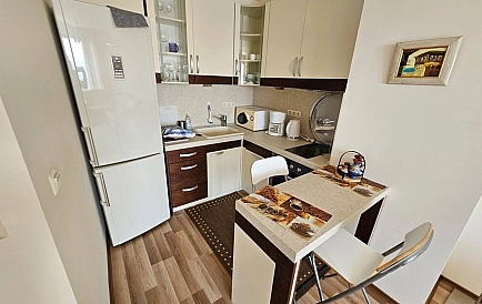 ID 14336 Трехкомнатна квартира в Месембрия Форт Бийч Снимки 2