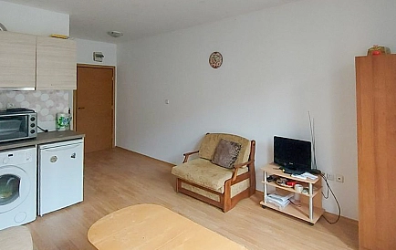 ID 16006 Студио в Съни Дей 6 Снимки 5